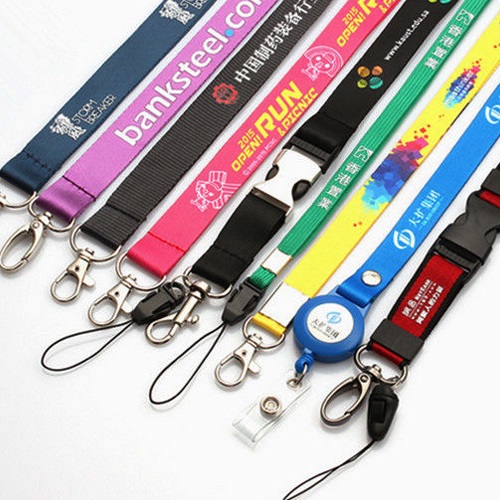 Top 5 Benefits of ID Lanyards