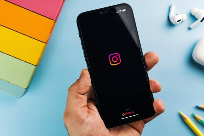 How to Select an Instagram Marketing Agency?
