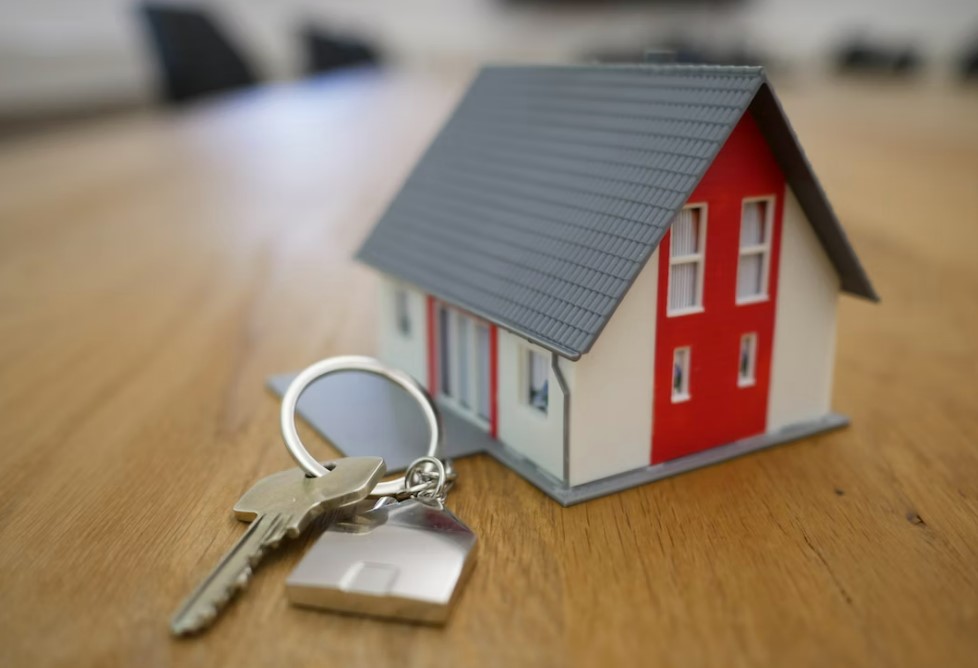 Factors to Keep in Mind When Conducting a Real Estate Transaction