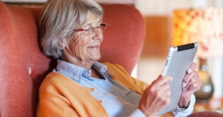 Initiatives Assisting Seniors in Accessing Tablets and Internet Connectivity