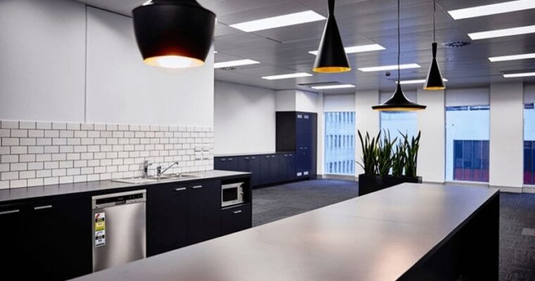 Advantages and Maintenance of Different Kitchen Benchtops